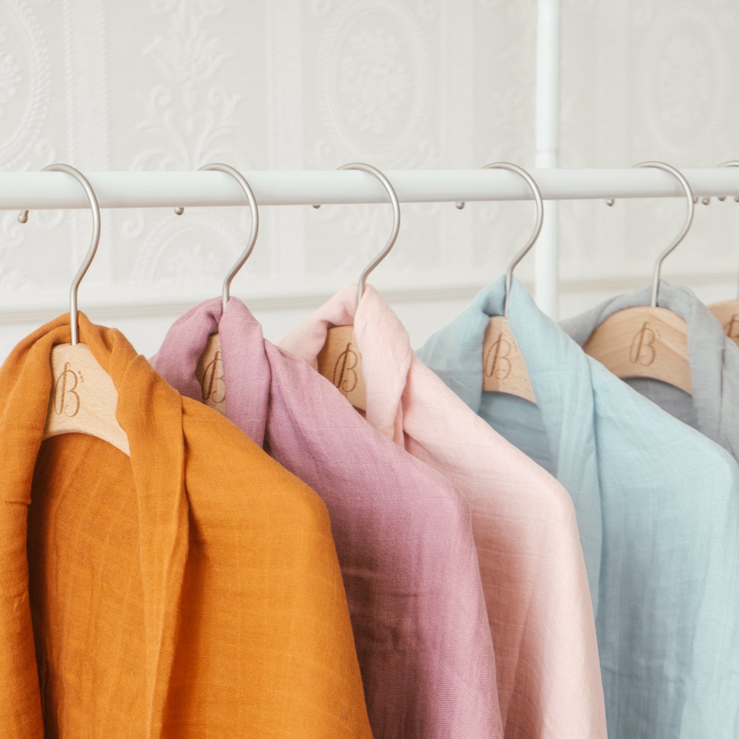 B's Tiny Hangers